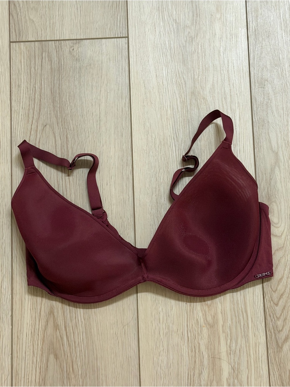 SKIMS Weightless Scoop Bra, 40C, Wine